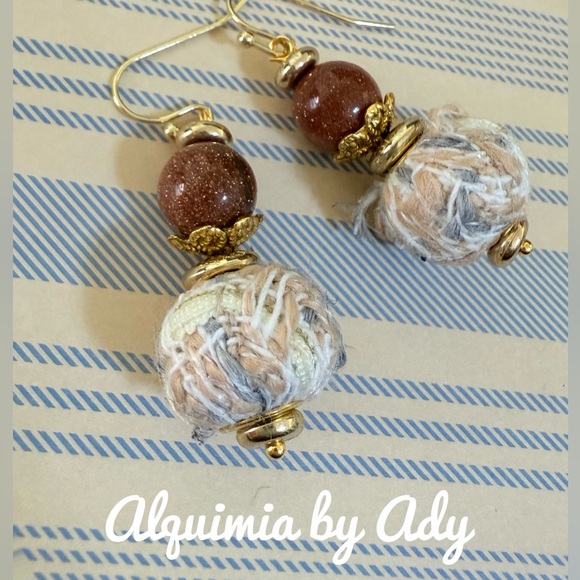 Alquimia Jewelry - Gold chunky statement earrings brown sunstone